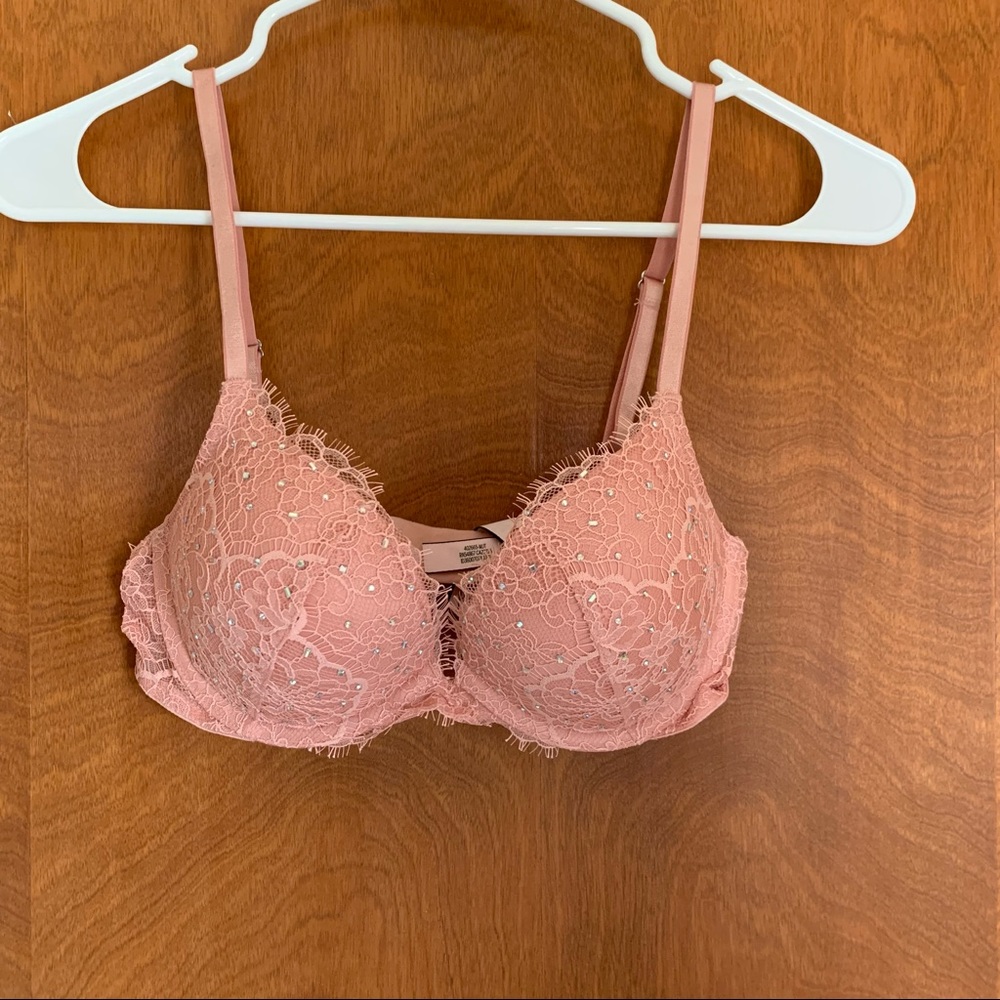 Victoria’s Secret Push Up Bra